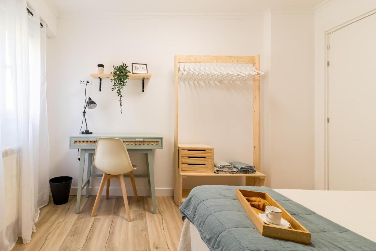 Apartamento Recien Reformado Plaza Del Ayuntamiento Santander Eksteriør billede