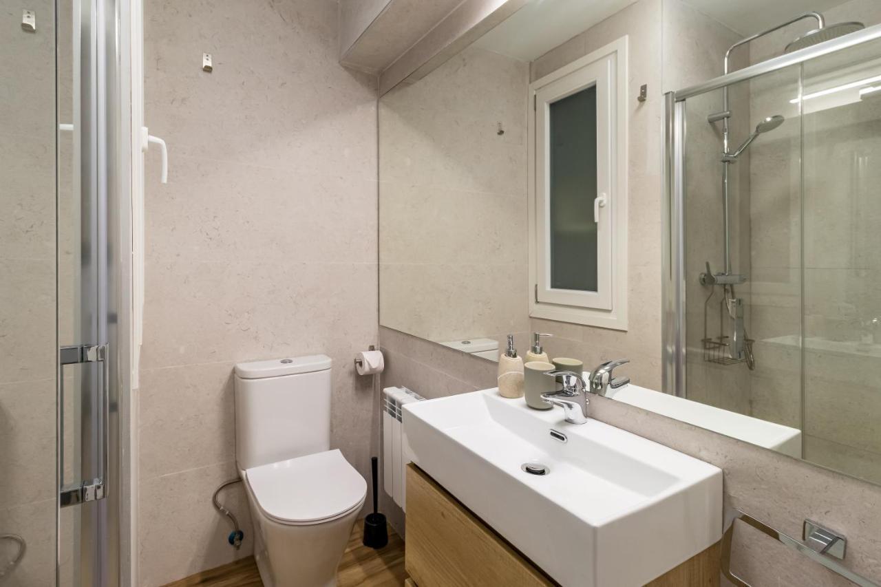 Apartamento Recien Reformado Plaza Del Ayuntamiento Santander Eksteriør billede