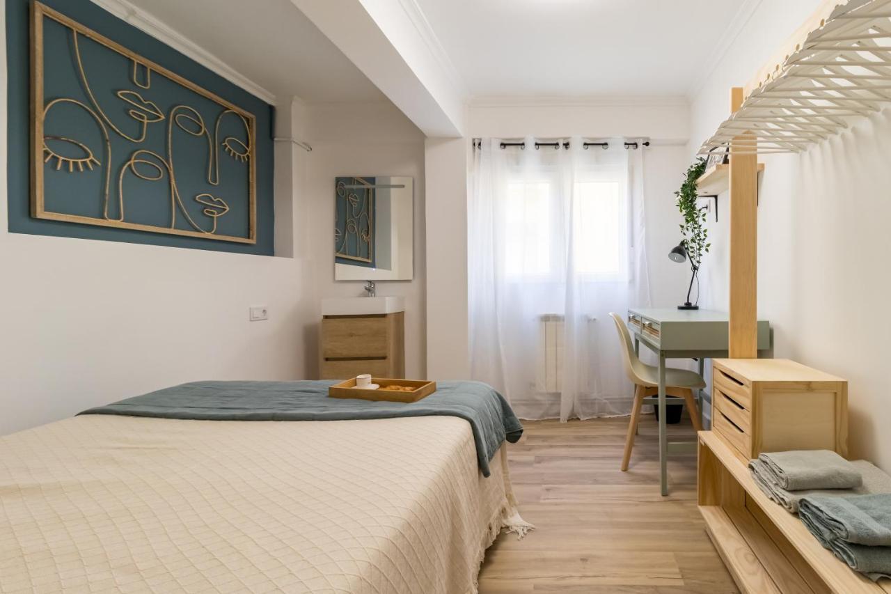 Apartamento Recien Reformado Plaza Del Ayuntamiento Santander Eksteriør billede