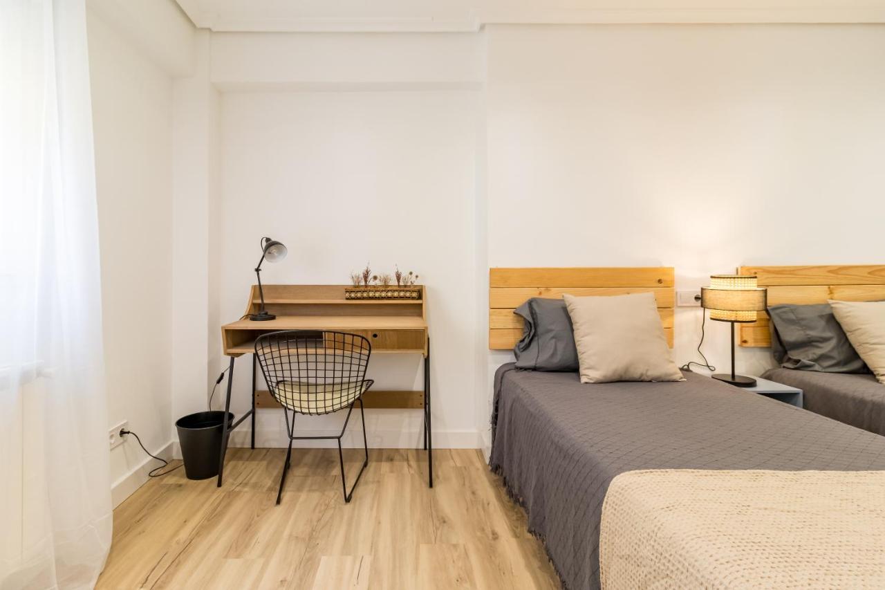 Apartamento Recien Reformado Plaza Del Ayuntamiento Santander Eksteriør billede