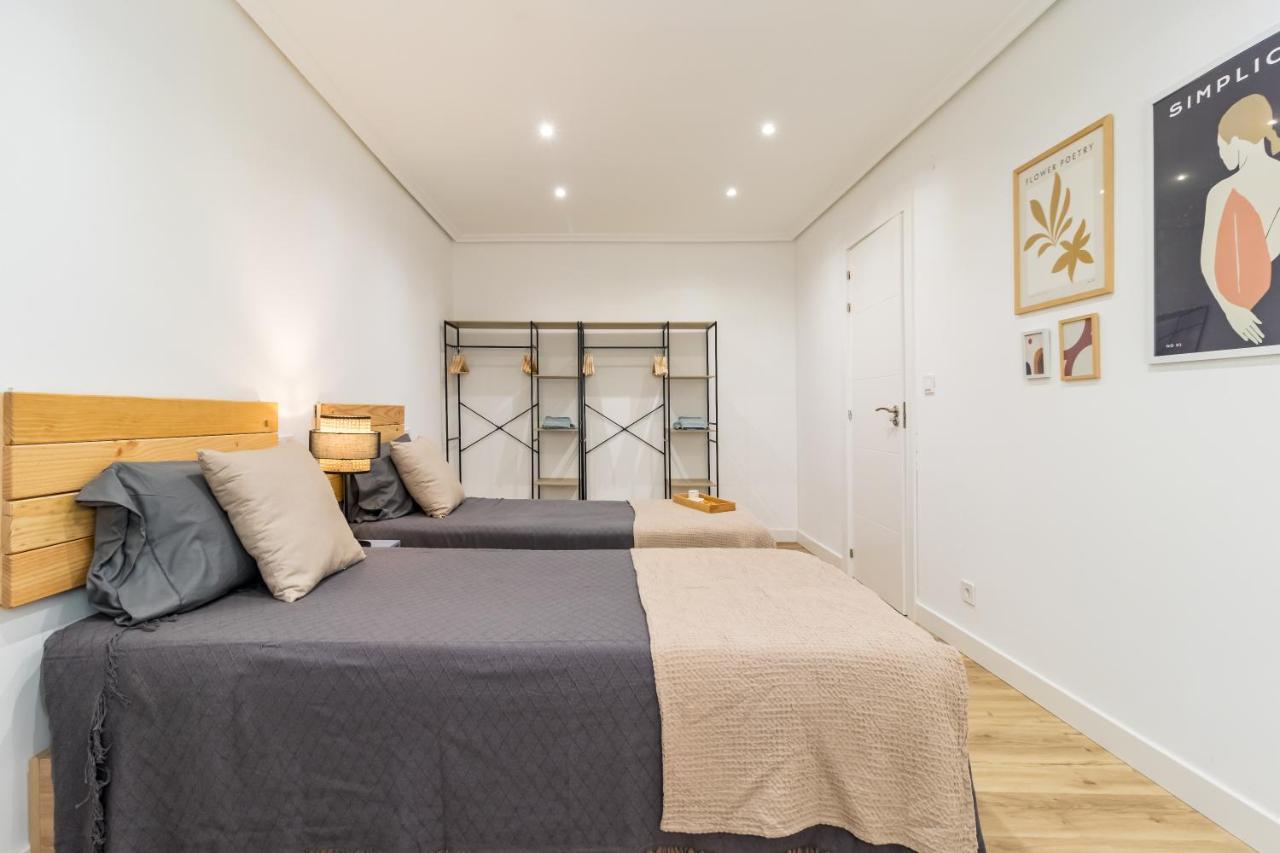 Apartamento Recien Reformado Plaza Del Ayuntamiento Santander Eksteriør billede